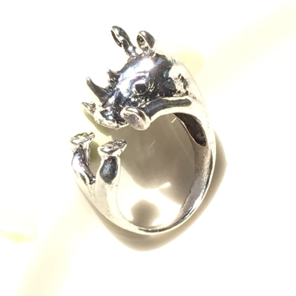 Rhinoceros 🦏 cute adjustable ring - Picture 6 of 8